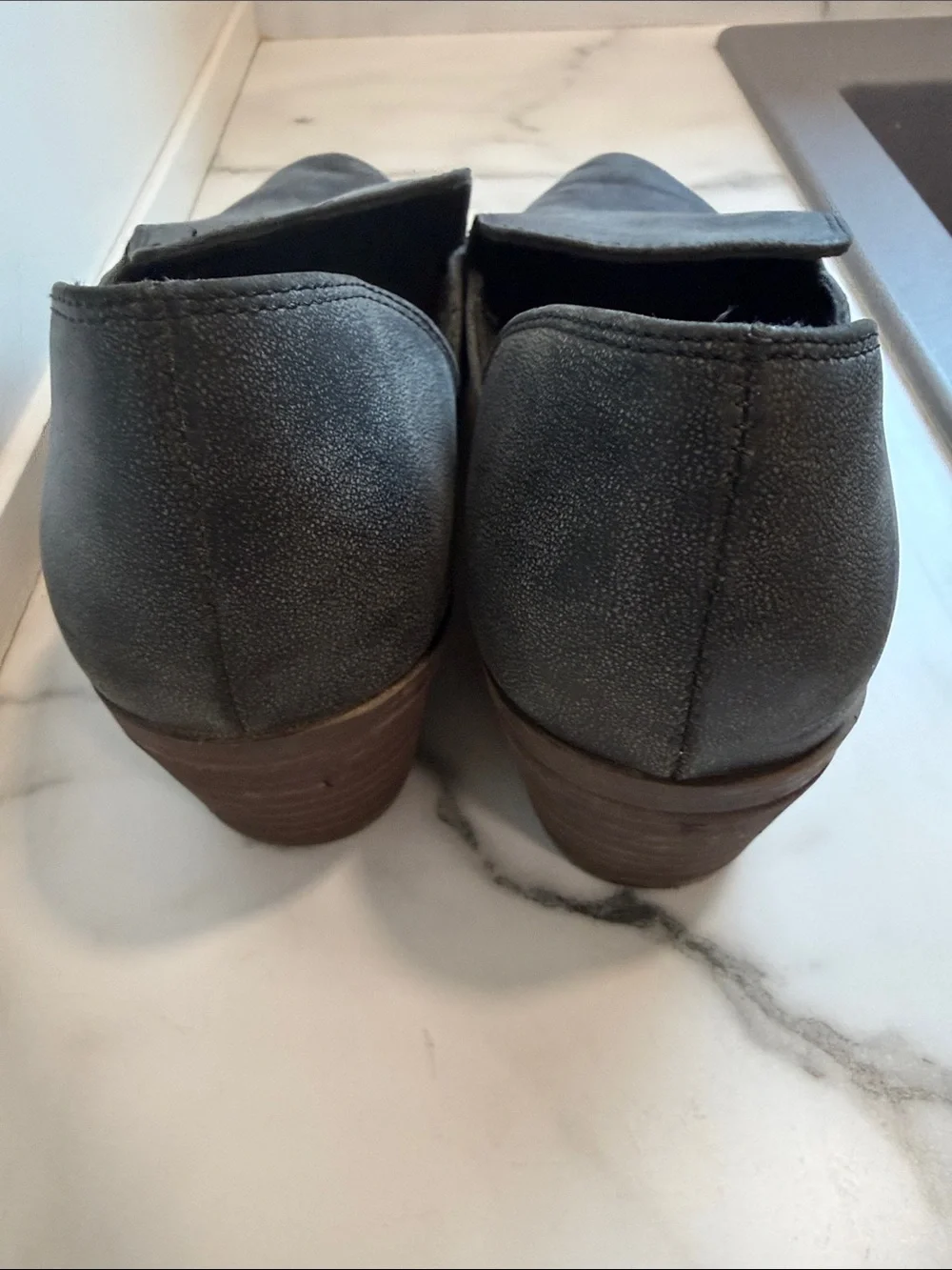 Lucky Brand Cahill Black Leather Flats Loafers Size 7.5